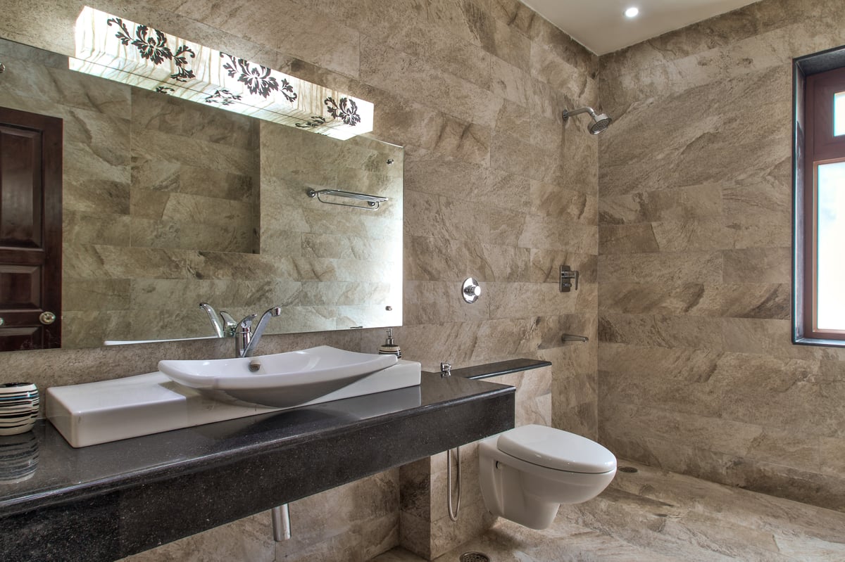 Hotel GOA India nomad remote 643a9581-f98a-42c5-a9e7-551e13ff96c4_8ensuitebathroom.jpg
