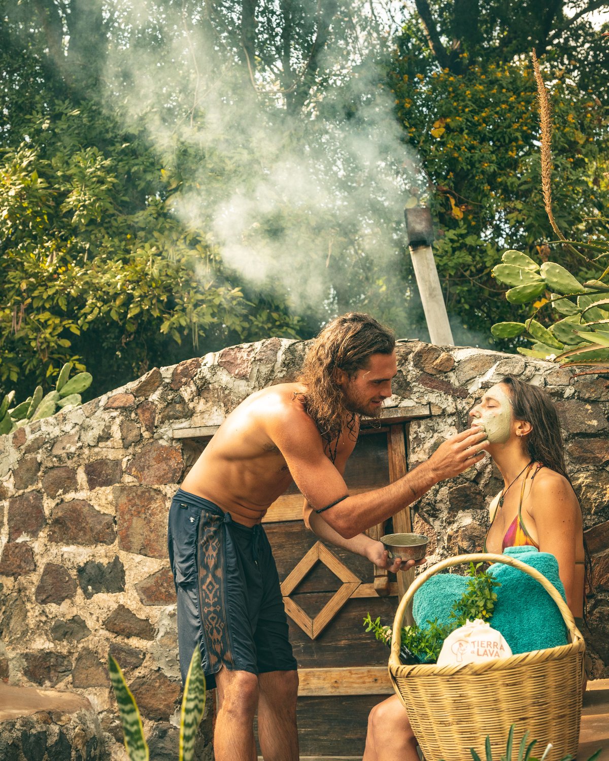 Hotel Aldea El Hato Guatemala nomad remote 4a531bc2-968a-4aa3-8011-01b0c05f12ed_EarthLodgeAntiguaGuatemalaDayRetreatSpaSaunaMayanTemazcalClayMask.jpg