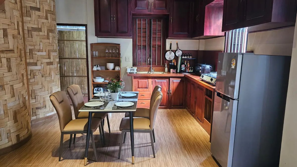 Hotel Luang Prabang Laos nomad remote 2b32f929-7236-48f2-99a6-f2185285d518_59fce5a034cd42b5ac7c2eb11fa33441jpeg1920x1080.jpg