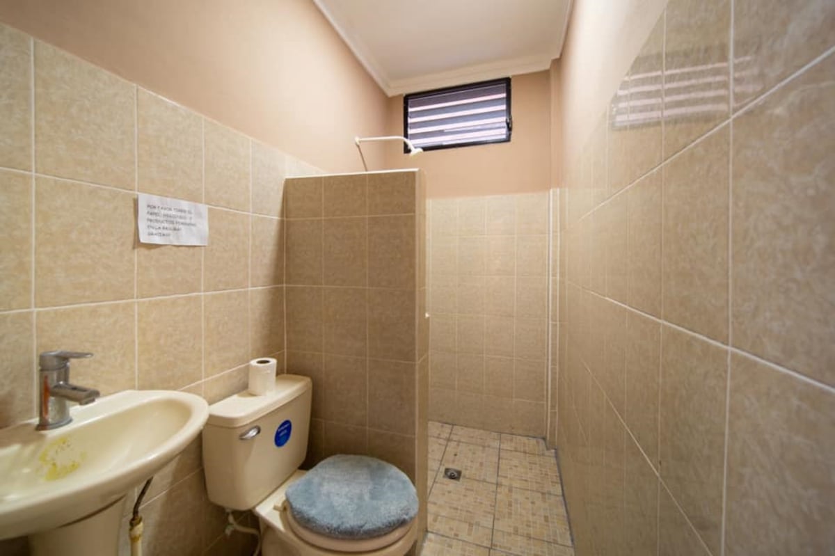 Hotel Metallo El Salvador nomad remote 72fe1236-b7e4-435c-8597-a67658995d2e_batch2409655282361535618542646784749622231665721n.jpg