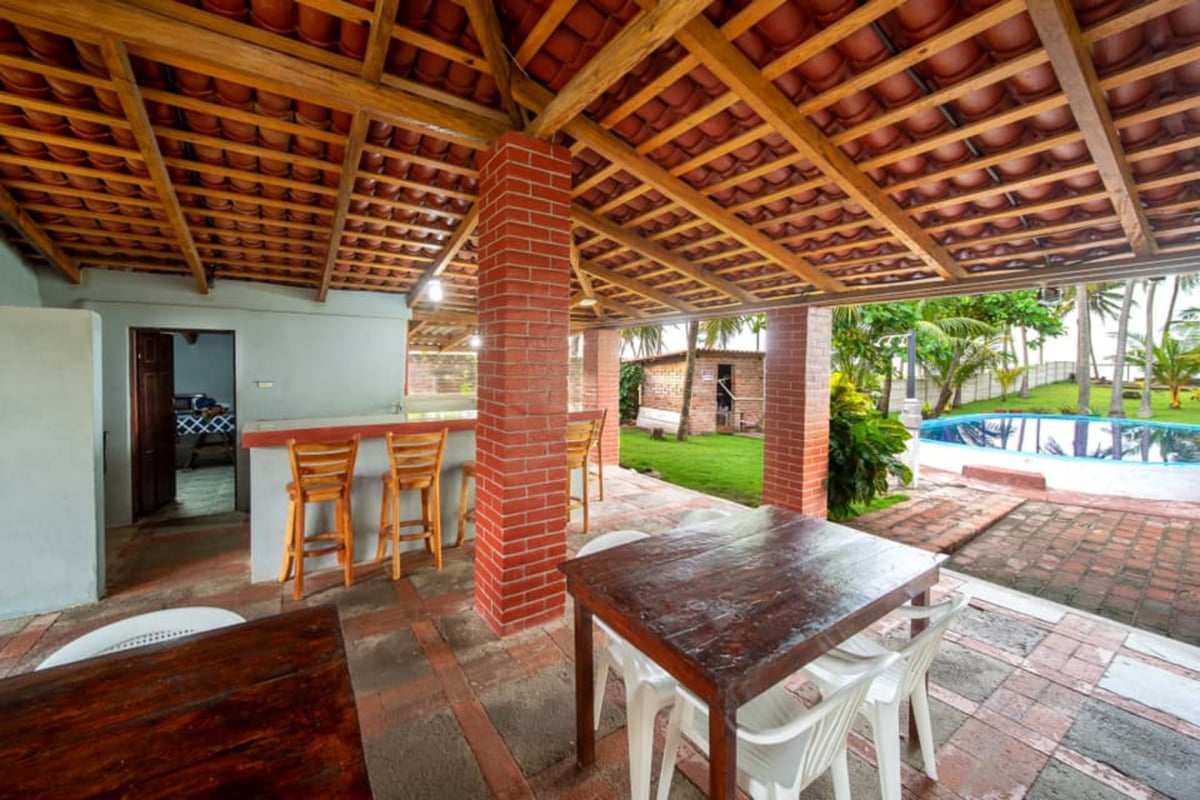 Hotel Metallo El Salvador nomad remote e8181264-829e-4913-a8b1-58afc5e2b06e_2409753242361533951876141648622082362805296n.jpg