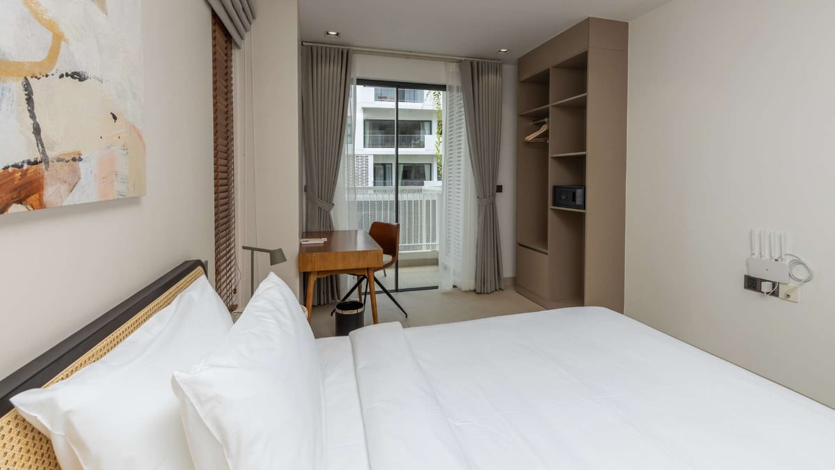 Hotel Siem Reap Cambodia nomad remote a7b13b4f-b87d-42bc-a0d6-8ca53df21e4a_Room01web.jpg