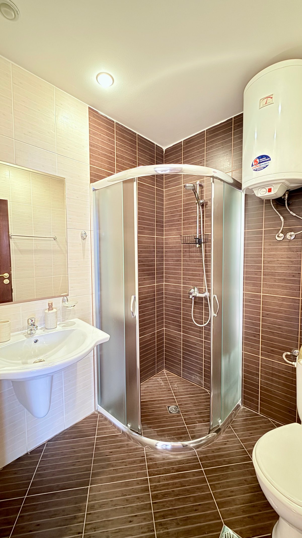 Hotel Bansko Bulgaria nomad remote 3f71305a-771e-4ce3-9f5f-d97917796599_IMG09462.jpeg