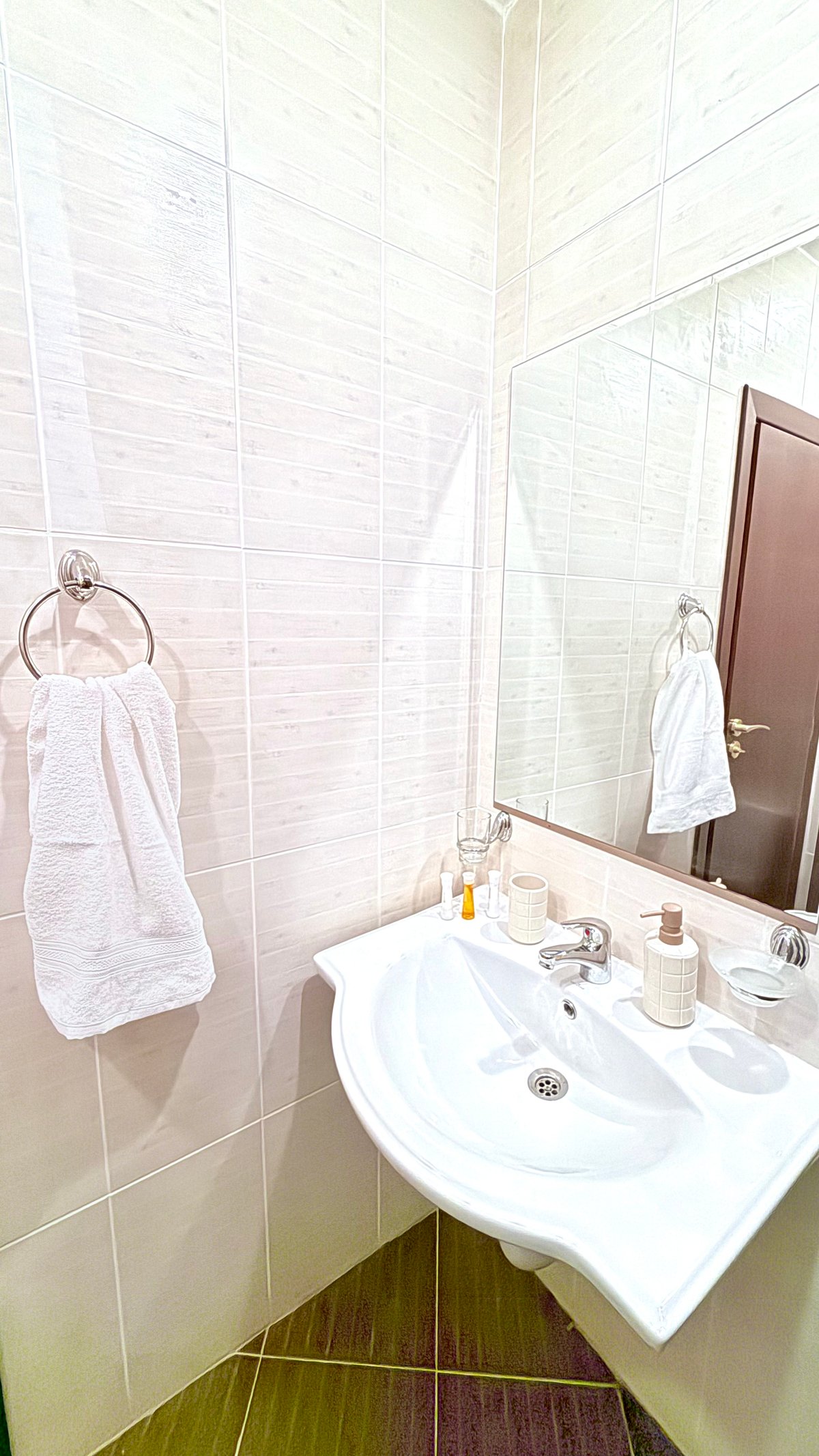 Hotel Bansko Bulgaria nomad remote f1df9658-bf5d-464b-b1ef-4eea6e41ff2b_IMG09482.jpeg