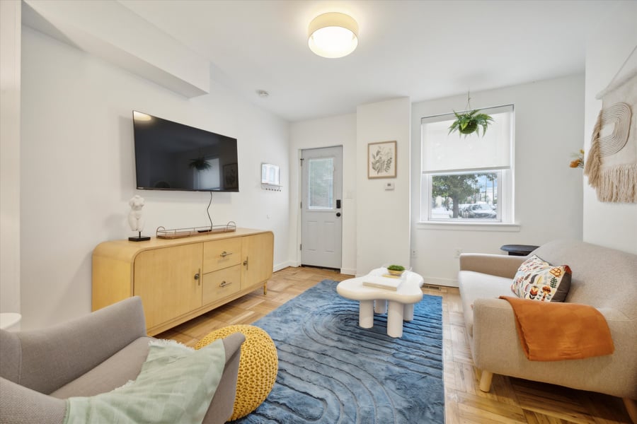 Serene Philly Family Stay with Pets in PHILADELPHIA