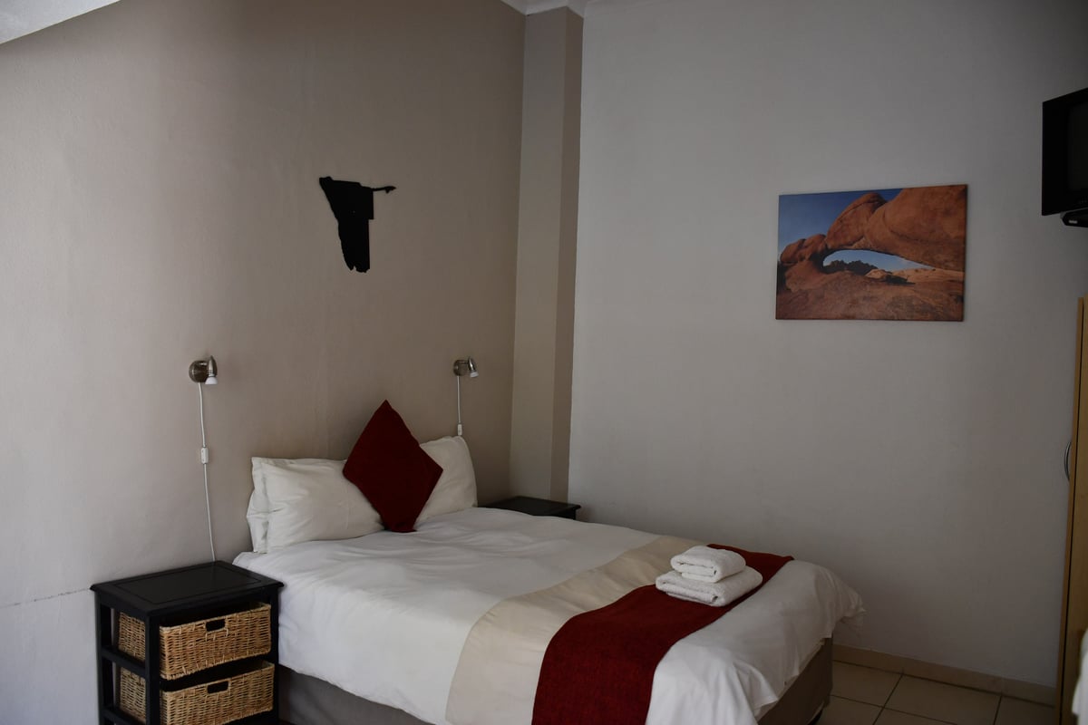 Hotel Windhoek Namibia nomad remote 53235b2f-e272-4ffa-bc74-946313682595_DSC0095.JPG