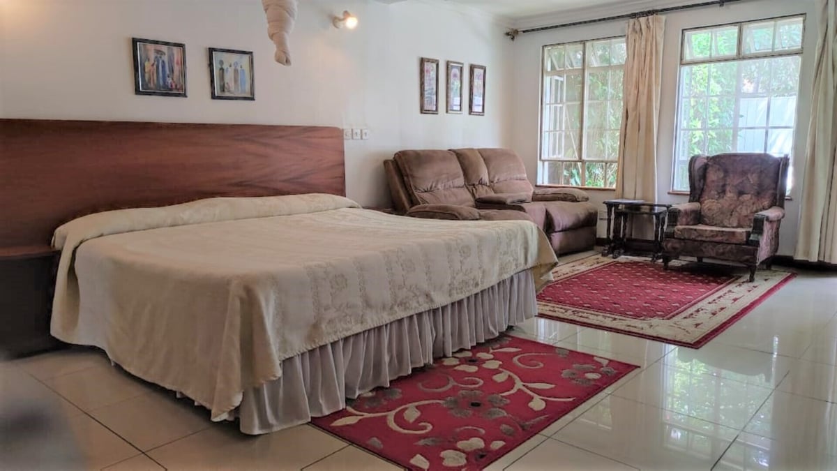 Hotel Nairobi Kenya nomad remote bd134d2d-46b3-4c94-b8f0-8dd1b90e3b66_3C6SITTINGBEDROOM1920x1080.jpg
