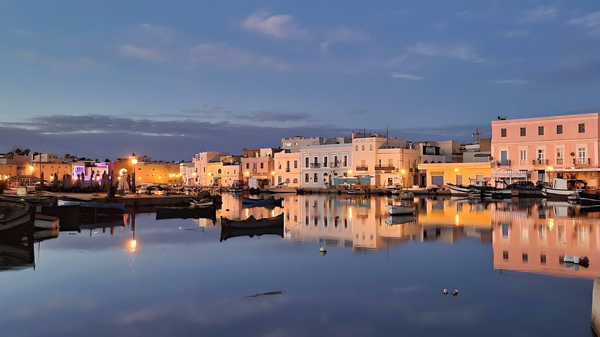 Hotel Bizerte Tunisia nomad remote 622d50fc-0ad0-43c3-a4b0-04a85a3e5093_1.jpg