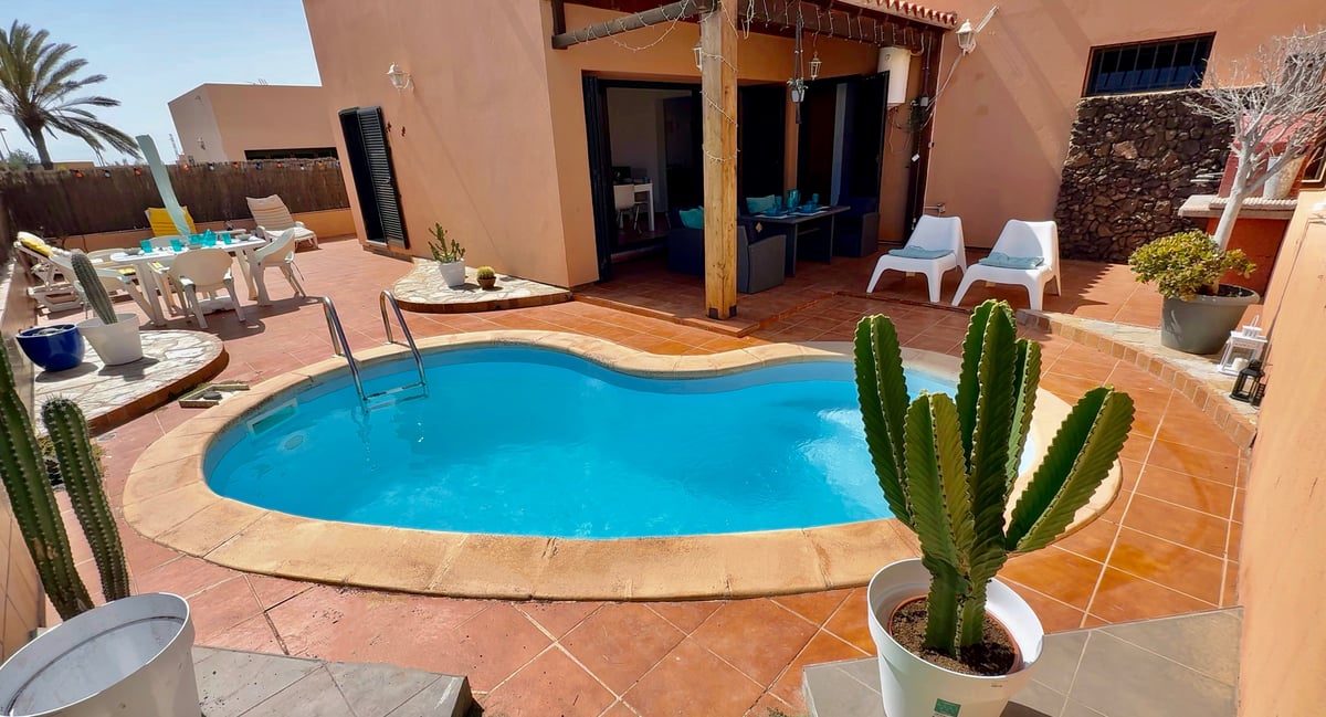 Hotel Corralejo Spain nomad remote 7030cb24-0762-4cd0-b691-2eb489710de7_3.JPG