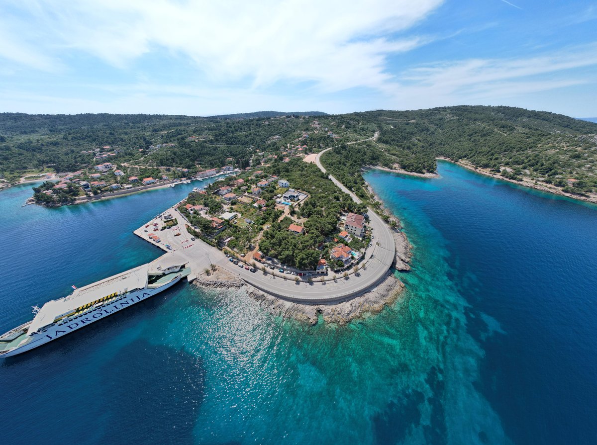 Hotel Rogac Croatia nomad remote a1e4e078-e932-4bfd-acf8-9b93059b01a6_IMG20250504WA0022.jpg