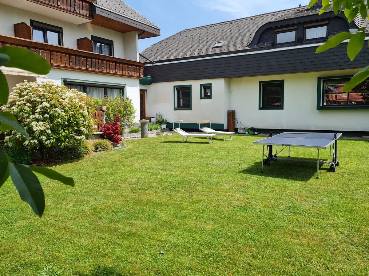 Hotel Sankt Kanzian am Klopeiner Austria nomad remote 897b1300-c880-4852-a999-e0a37e3724a8_74a8da150aa144679ccb2f982b9be384.jpg