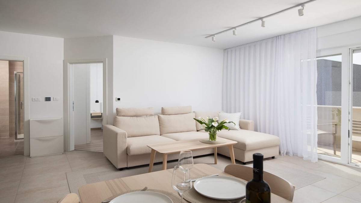 Hotel Pula Croatia nomad remote 06c33980-f7e8-4597-9b89-2ec4d5eb1de8_ba7286a0f8bb4c689935ca084c00655b1920x1080.jpg