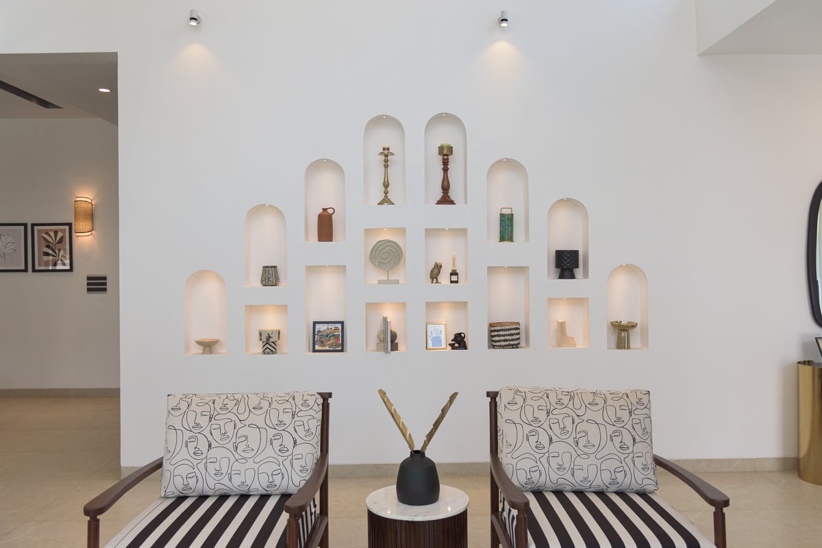Hotel Calangute India nomad remote 31f60201-7d7e-41de-b46a-0698adc3fb72_6modernlivingroom4bedroomvillagoajpg.JPG
