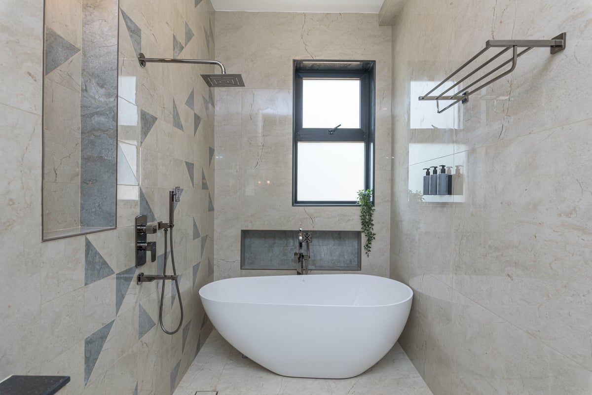 Hotel Calangute India nomad remote 5b5f2843-4ae7-4f9a-9b1f-fd446996762d_30ensuitebathroom4bhkwithbathtubjpg.JPG