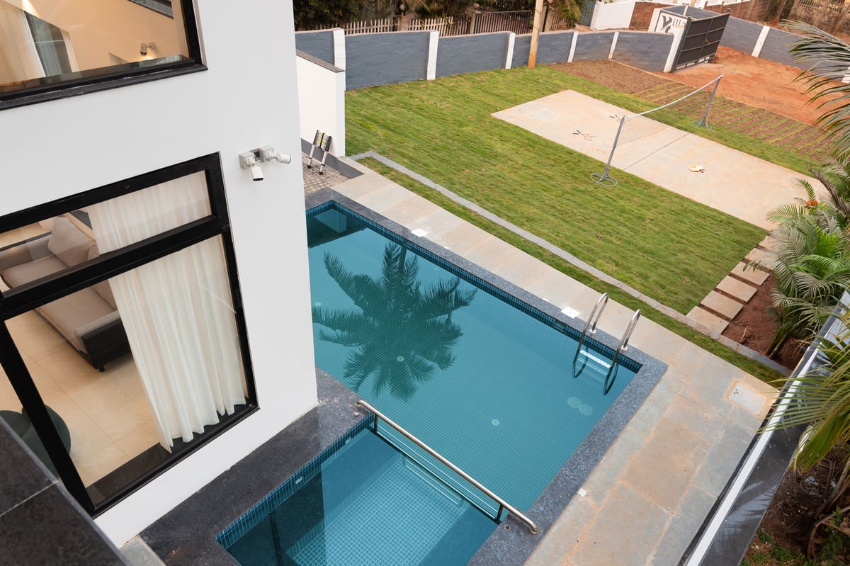 Hotel Calangute India nomad remote c4b88695-6a17-4ce1-953b-208bbb28f8f8_2privatepooljacuzzijpg.jpg
