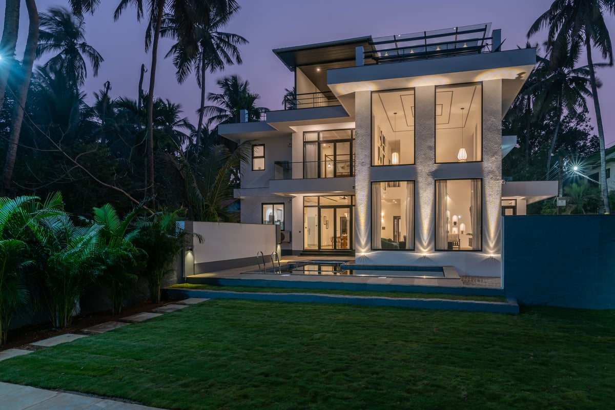 Hotel Calangute India nomad remote e2d70dda-51d3-4792-9fe3-bb89478437ac_57outsideviewluxury4bhkvillacalangutejpg.JPG
