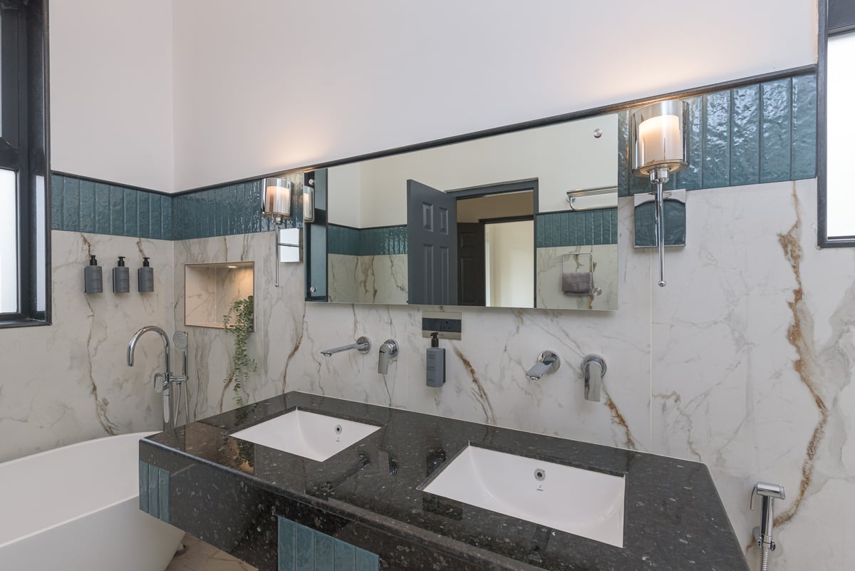 Hotel Calangute India nomad remote fa7cfdfb-fca6-4660-bc50-a494646cfa0a_37ensuitebathroom4bhkvillacalangutejpg.JPG