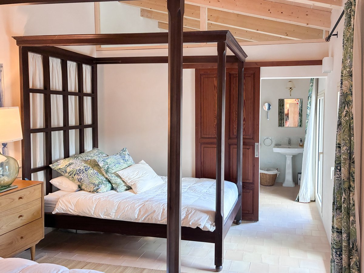 Hotel Sa Pobla Spain nomad remote 56e10a6f-da0e-4eb8-85c5-cbc0938b62e3_UNOdormitorio8Edit.jpg