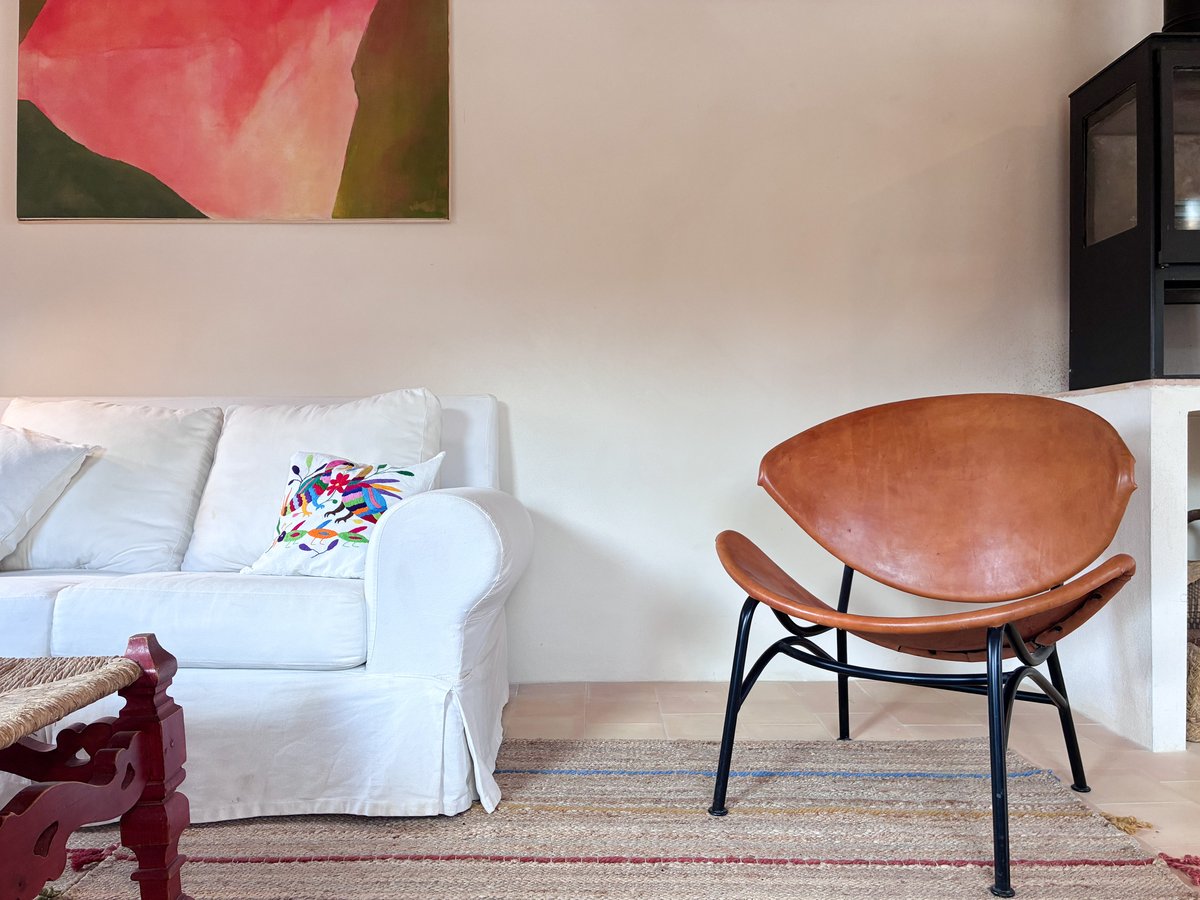 Hotel Sa Pobla Spain nomad remote 8a95e42b-6ecc-4c00-b92f-820b99091688_UNOsalon3.jpg