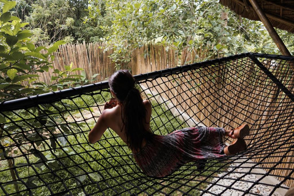 Bamboo Jungle Villa workspace image