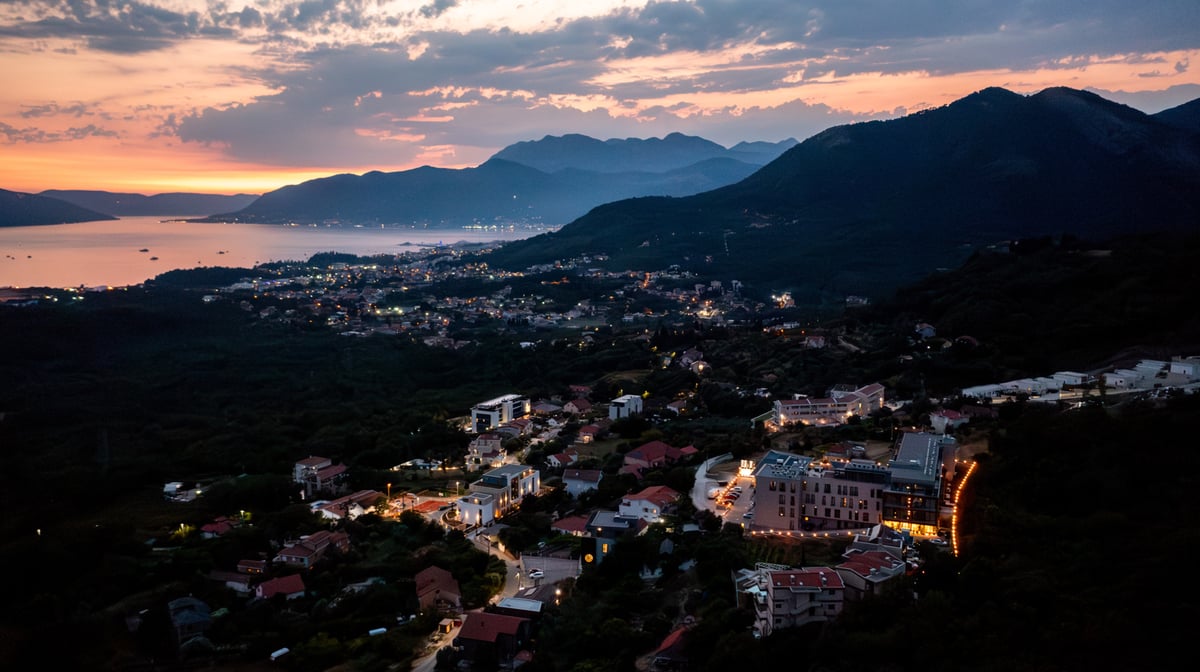 Hotel Kotor Montenegro nomad remote f16ef1ff-eb06-405a-86c4-1bab526ca12b_royalblueresortresidencesfacility54.jpg