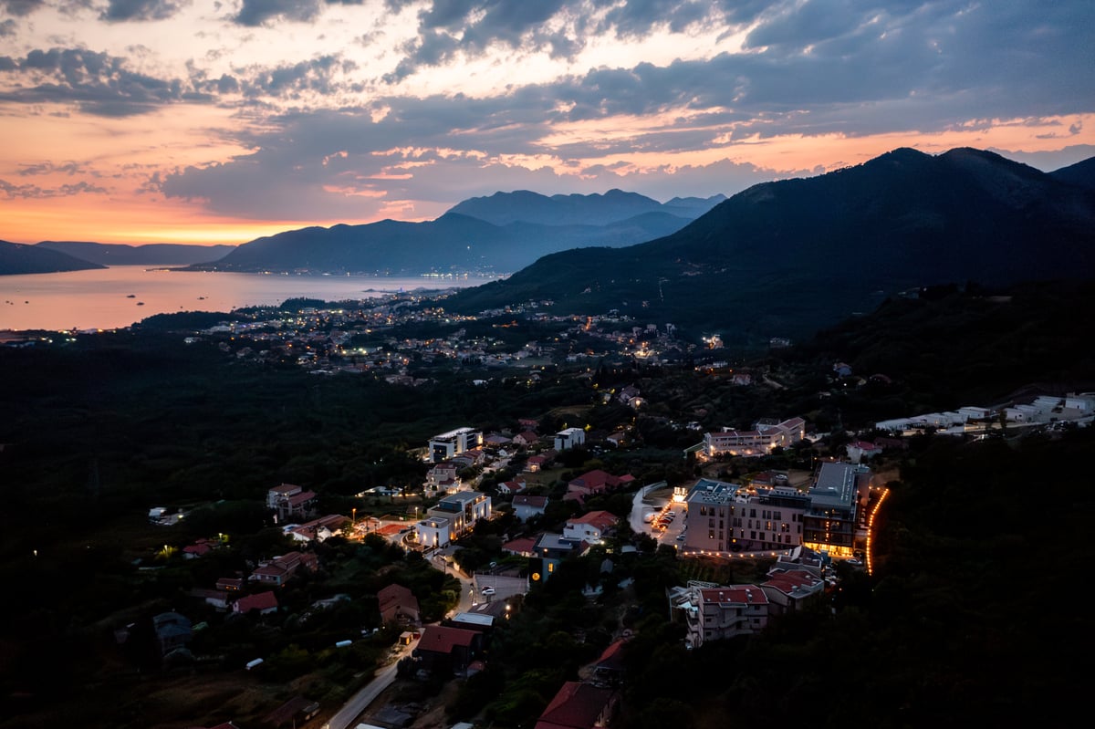 Hotel Kotor Montenegro nomad remote f16ef1ff-eb06-405a-86c4-1bab526ca12b_royalblueresortresidencesfacility54.jpg