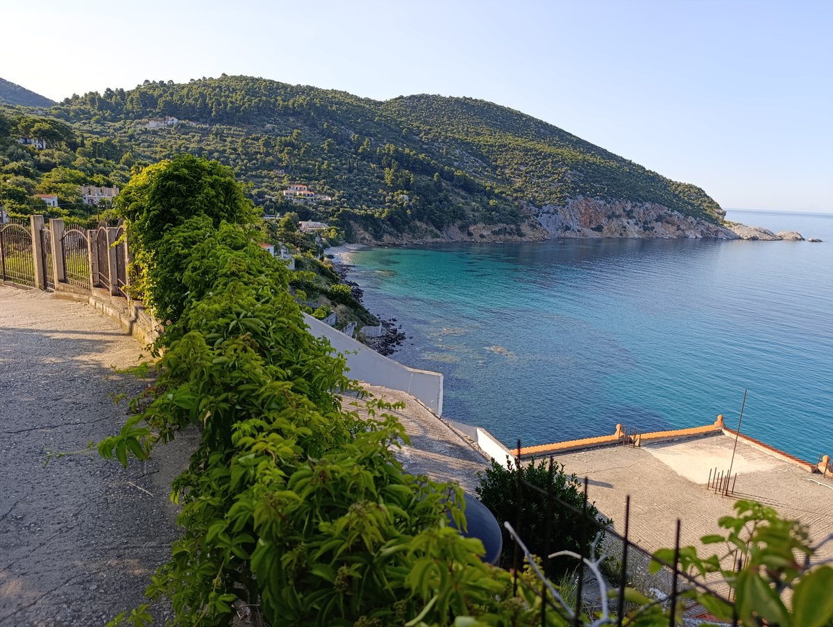 Hotel Skopelos Greece nomad remote 5d5a68a7a7264efca0835a35a4ad1ac6.jpg