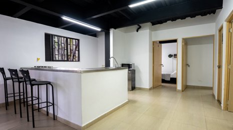 Silvia Coliving Medellin workspace image