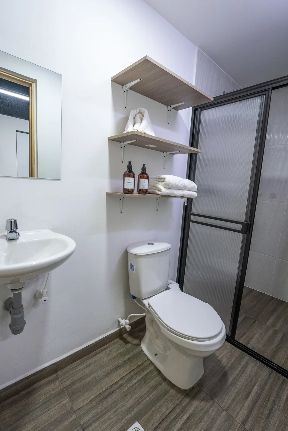 Hotel Medellin Colombia nomad remote a604d873b4a94a9aaa8d9d102e63447e.webp
