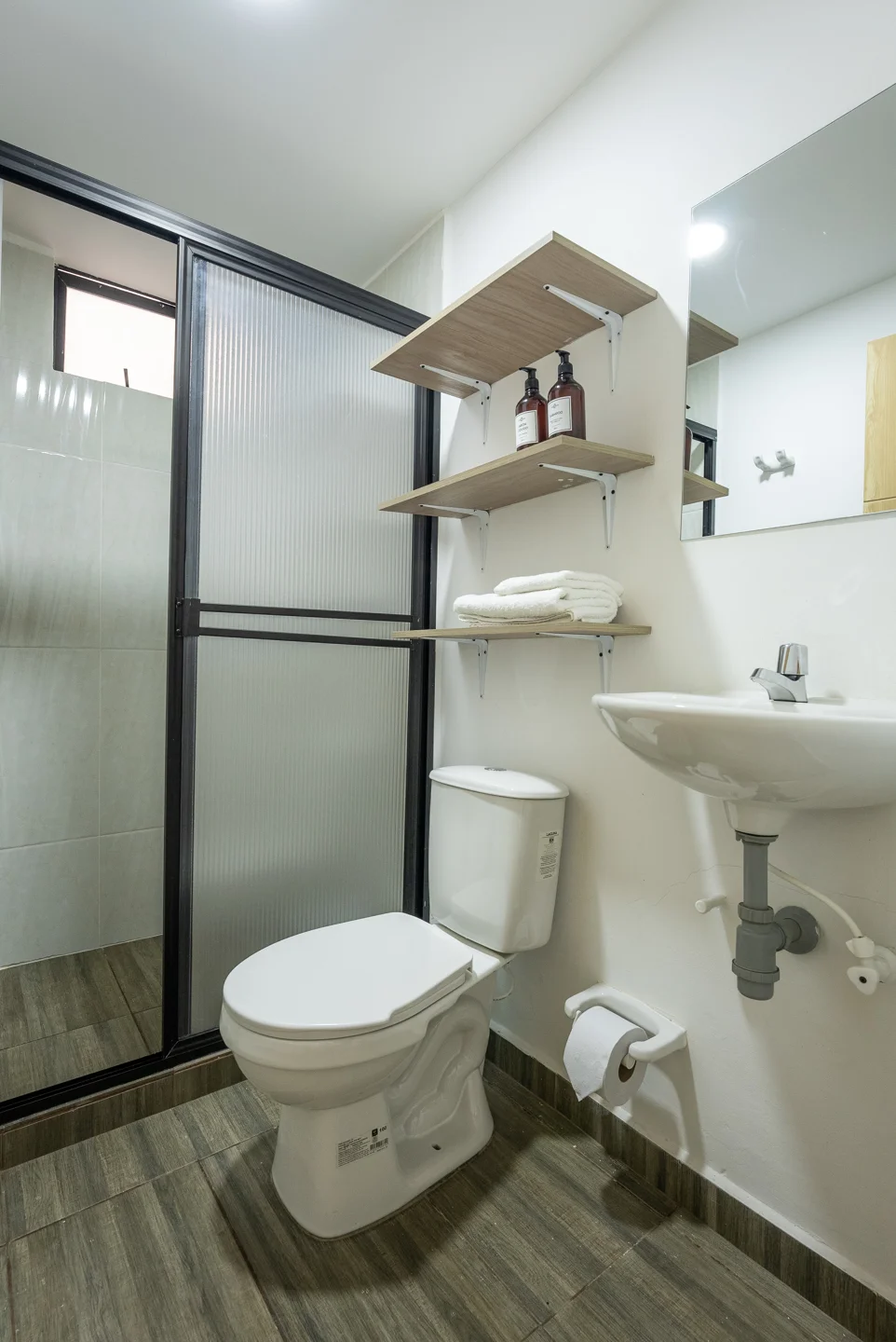 Hotel Medellin Colombia nomad remote cb21dab969924d2e95880003a294c523.webp