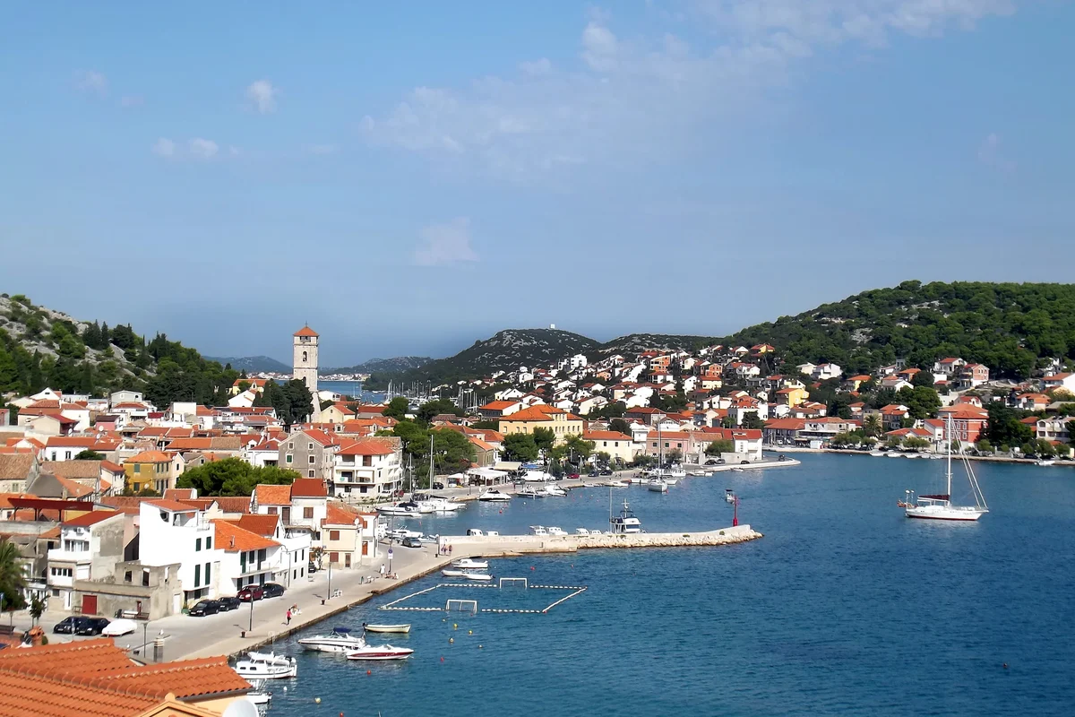 Hotel Tisno Croatia nomad remote bd067e69bddc48578970caab04de2514.webp