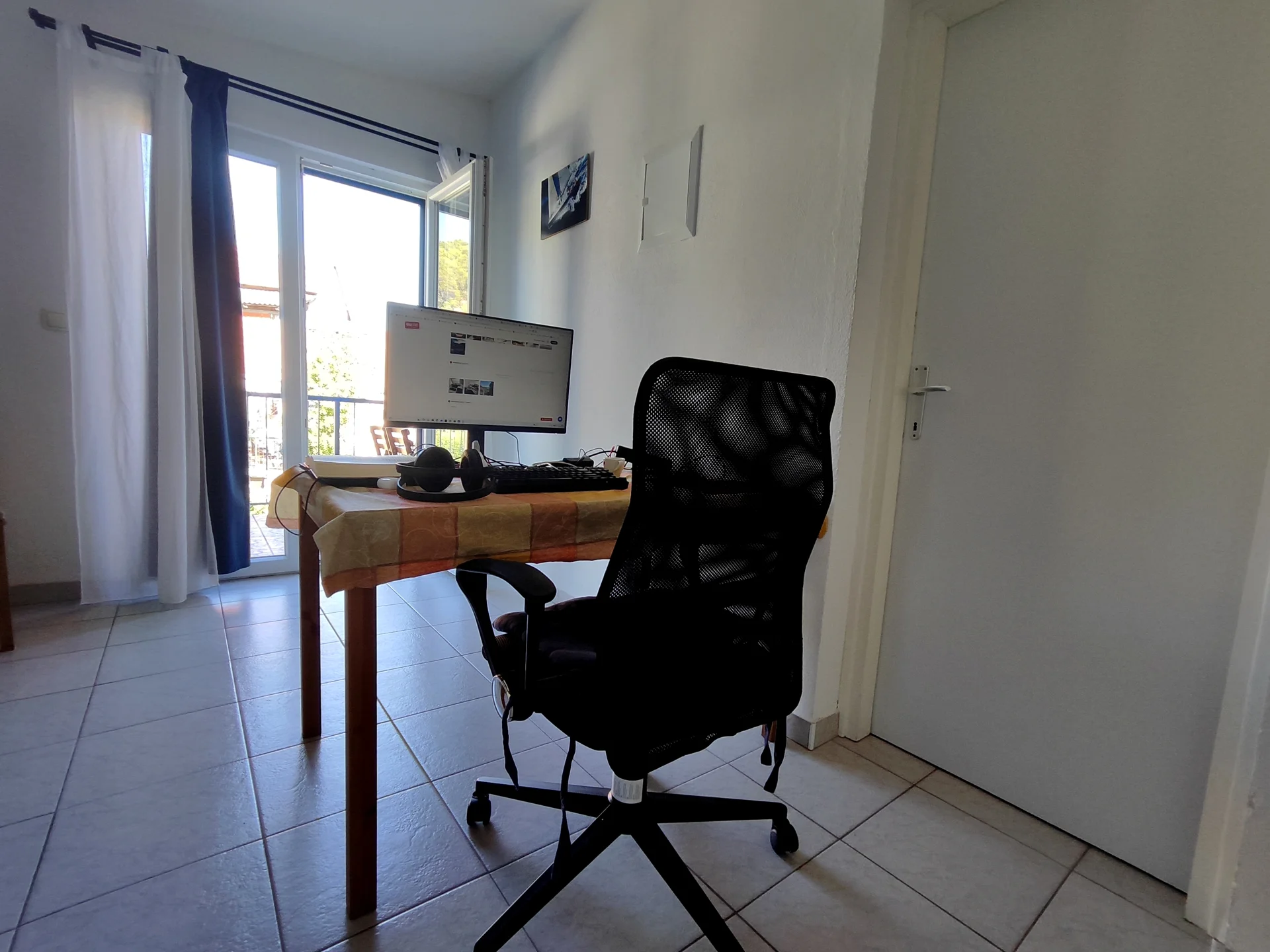 Tisno Adriatic Remote Work Living workspace image