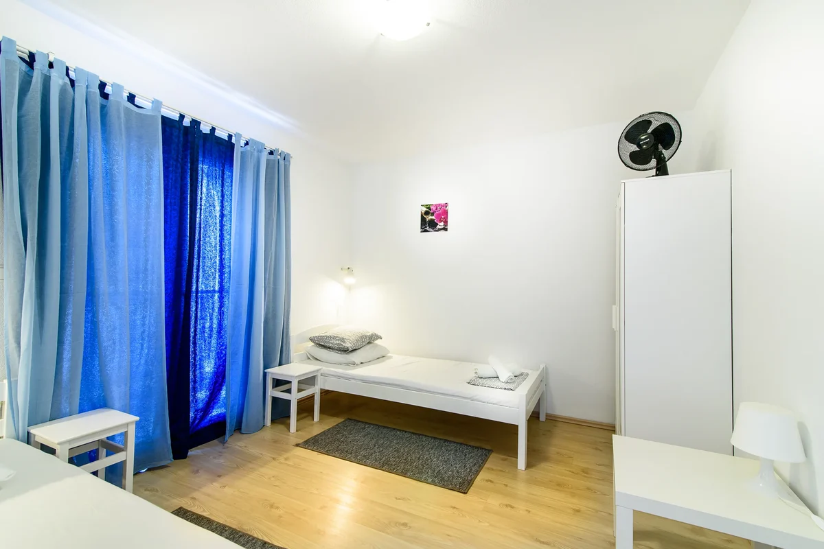 Hotel Tisno Croatia nomad remote db3151dec2a24603b1f680e097c27e05.webp