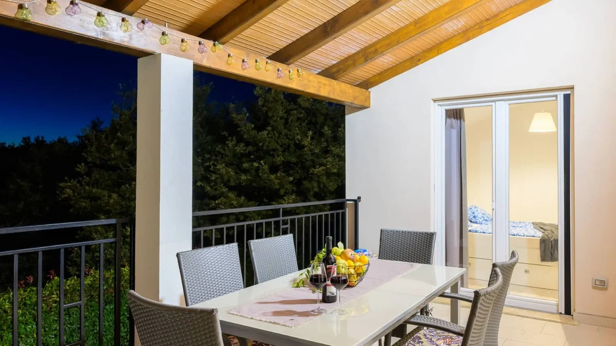Hotel Kringa Croatia nomad remote 33b9f41c8fe4473c85d5058d67e1cde5.webp