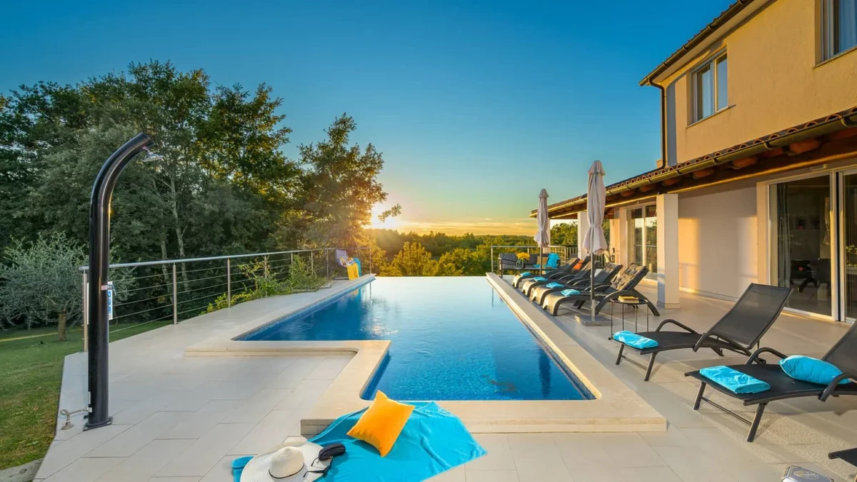 Hotel Kringa Croatia nomad remote d711676d1b504815a71529e4ac392089.webp