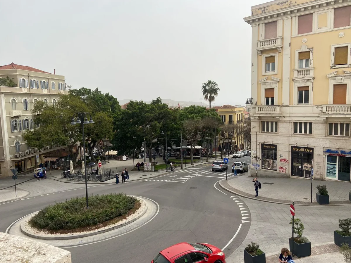 Hotel Cagliari Italy nomad remote 4ec8cdf982e54c38881a780ad2b81bec.webp