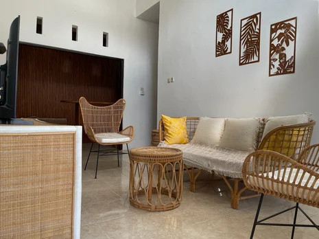 Saren Muding workspace image