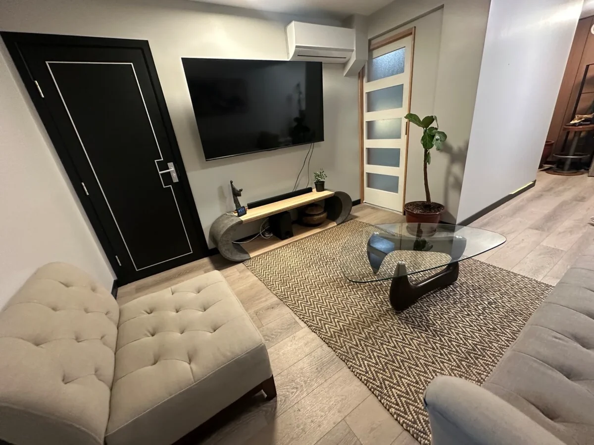 Hotel North Vancouver Canada nomad remote ca3dea14d2fa435fb8d771816b78c706.webp