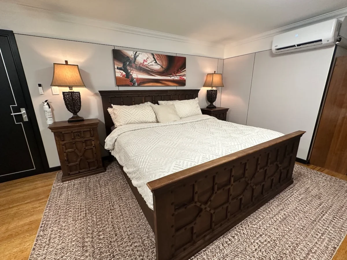 Hotel North Vancouver Canada nomad remote d8d534138fa547a889f5ef9cae1a8727.webp