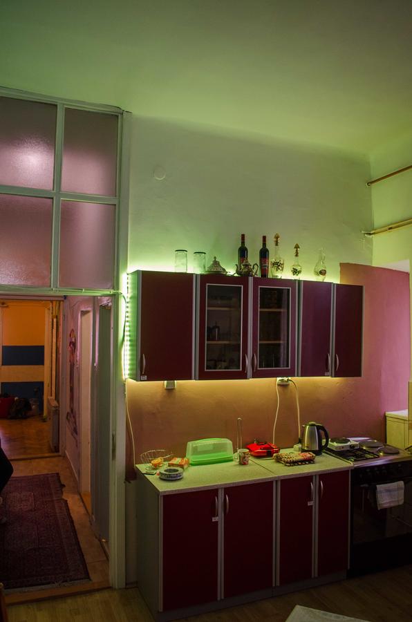 Hotel Sarajevo Bosnia and Herzegovina nomad remote 5a142d6c-78a0-4eb3-87f7-09001dd0f83b_NS - Hostel Rajvosa kitchen.jpg