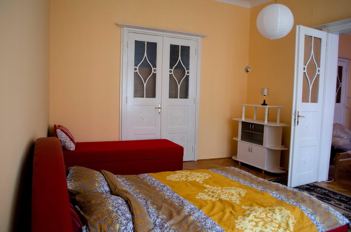 Hotel Sarajevo Bosnia and Herzegovina nomad remote f433e120-1b11-4296-84fd-d17b6bb29a9c_NS - Hostel Rajvosa dorm 5.jpg