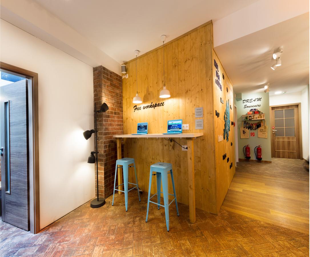 Hotel Bratislava Slovakia nomad remote 1fd77d21-afd9-4b66-9273-53dc6b50b81f_NS- Dream Hostel Brataslava coworking.jpg
