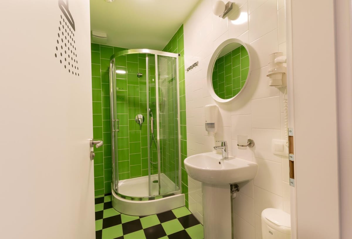 Hotel Bratislava Slovakia nomad remote 7b9fe536-e3b6-430b-b9c6-0b94db5a3a55_NS- Dream Hostel Brataslava bath.jpg