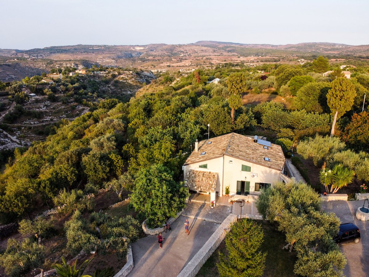 Hotel Palazzolo Acreide Italy nomad remote d853ce76-c377-4354-9a17-3d6b5919f028_DJI_0181_2.jpg