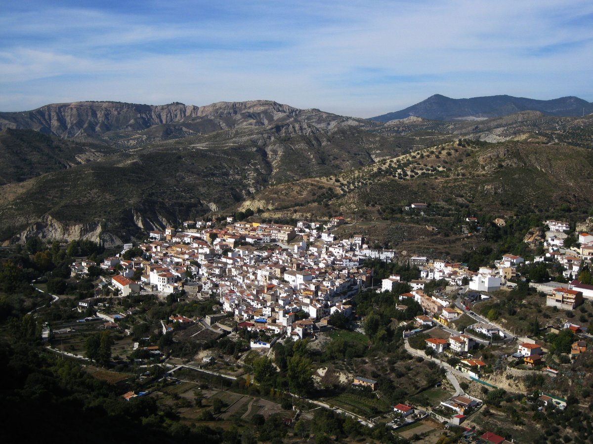 Hotel Quentar Spain nomad remote 77193db5-effa-4f06-a7b0-a629a9424a92_q5.jpg