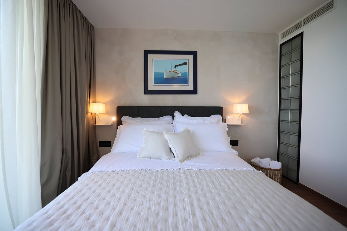 Hotel Split Croatia nomad remote 63f00268-b4f8-425f-a418-4fce74706f9a_1Y2A1674_1 (2) (1).jpg