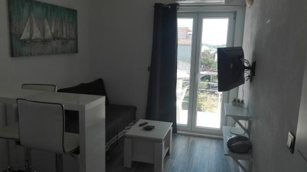 Hotel Rogoznica Croatia nomad remote fd21b474-d9a8-4c03-ad15-a8198bd1be15_Apartman_Dekovic_4_2_de10278a64ac.jpg