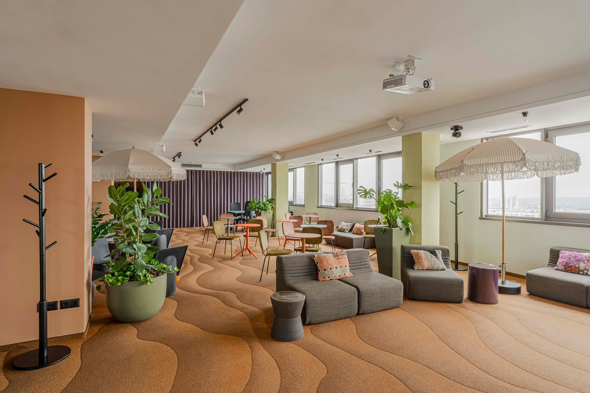 Hotel Sofia Bulgaria nomad remote 3795b974-2da5-49eb-a89f-454dc320b5a4_WorknomadsHR116Eventhorizoncopy.jpg