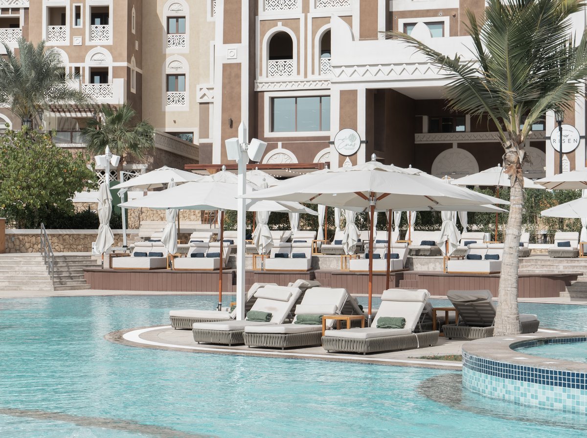 Hotel Dubai United Arab Emirates nomad remote 8983ccff-4e03-451c-a573-99a031447dbd_SolunaBeachClub.jpg