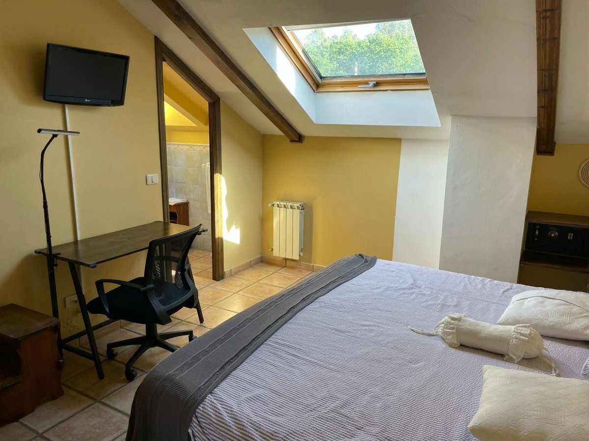 Hotel Crecente Spain nomad remote f16006ef-ce01-4ceb-9c53-9e10aed3df87_PDcFZKWp7F.jpeg